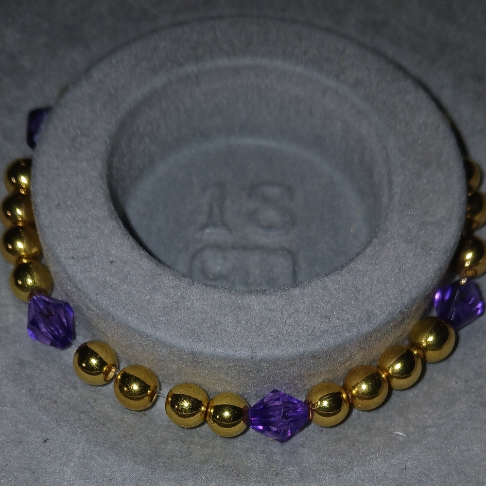 NWT Handcrafted Gold and Amethyst Beaded Bracelet.